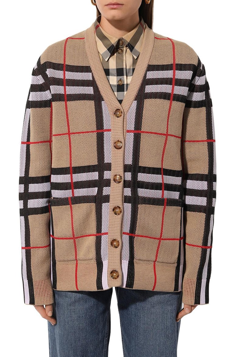 Женский кардиган BURBERRY бежевого цвета, арт. 8070353 A7026 | Фото 3 (Длина (для топов): Стандартные; Рукава: Длинные; Драгоценные камни: Проставлено; Материал сплава: Проставлено; Женское Кросс-КТ: кардиган-трикотаж; Стили: Кэжуэл)