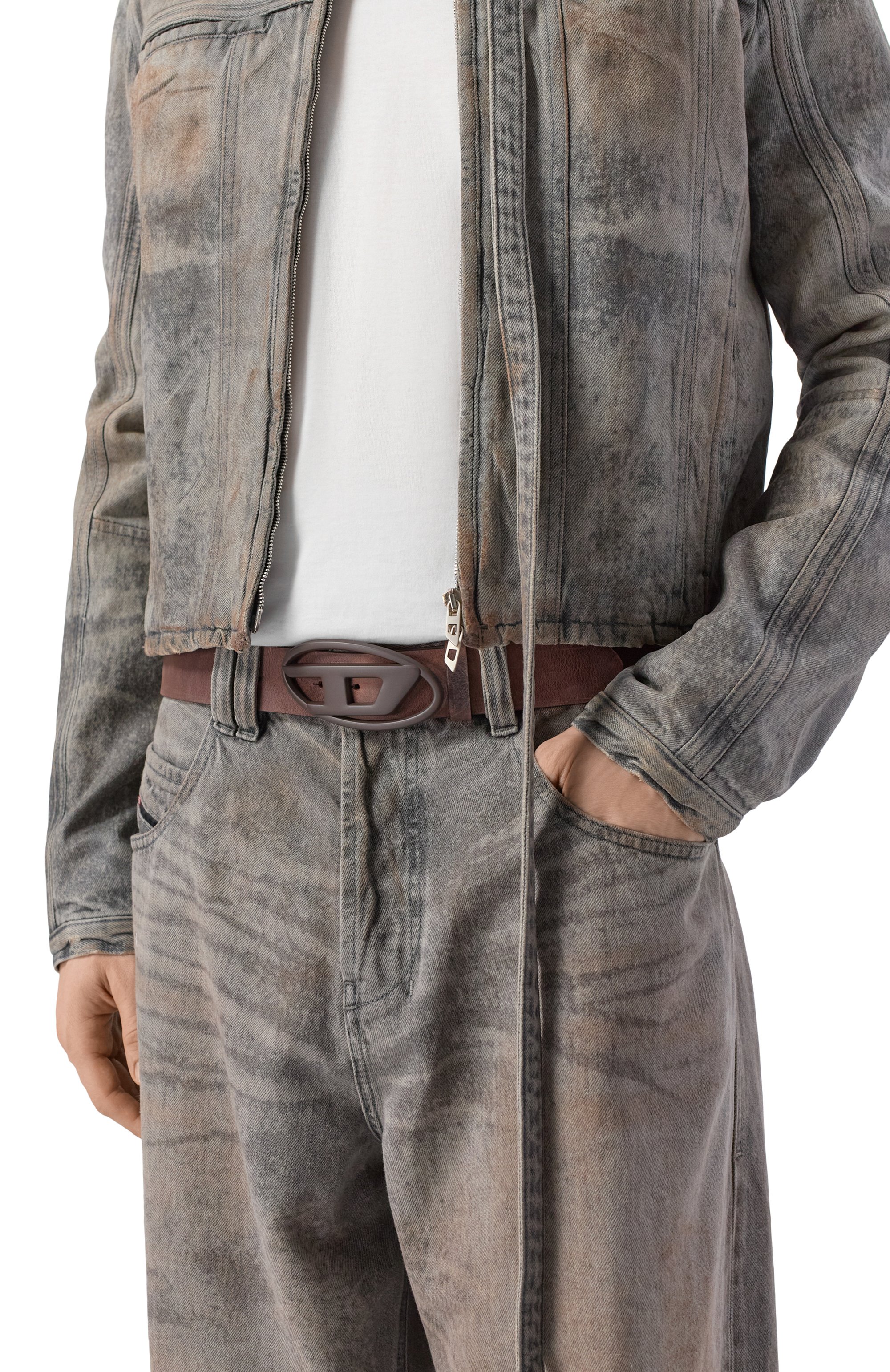 Кожаный ремень DIESEL темно-коричневого цвета по цене 18550 руб., арт. X08516/P8796, фото 2 Кожаный ремень DIESEL, арт. X08516/P8796, фото 2