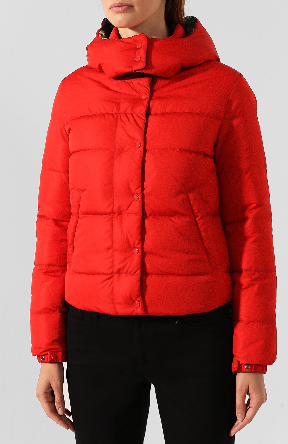 Куртка moncler koura MONCLER красного цвета по цене 130000 руб., арт. E2-093-46403-05-C0209, фото 6 Куртка moncler koura MONCLER, арт. E2-093-46403-05-C0209, фото 6