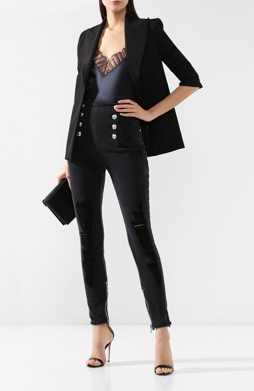 Джинсы с потертостями BALMAIN черного цвета по цене 106500 руб., арт. RF15306/D027, фото 2 Джинсы с потертостями BALMAIN, арт. RF15306/D027, фото 2