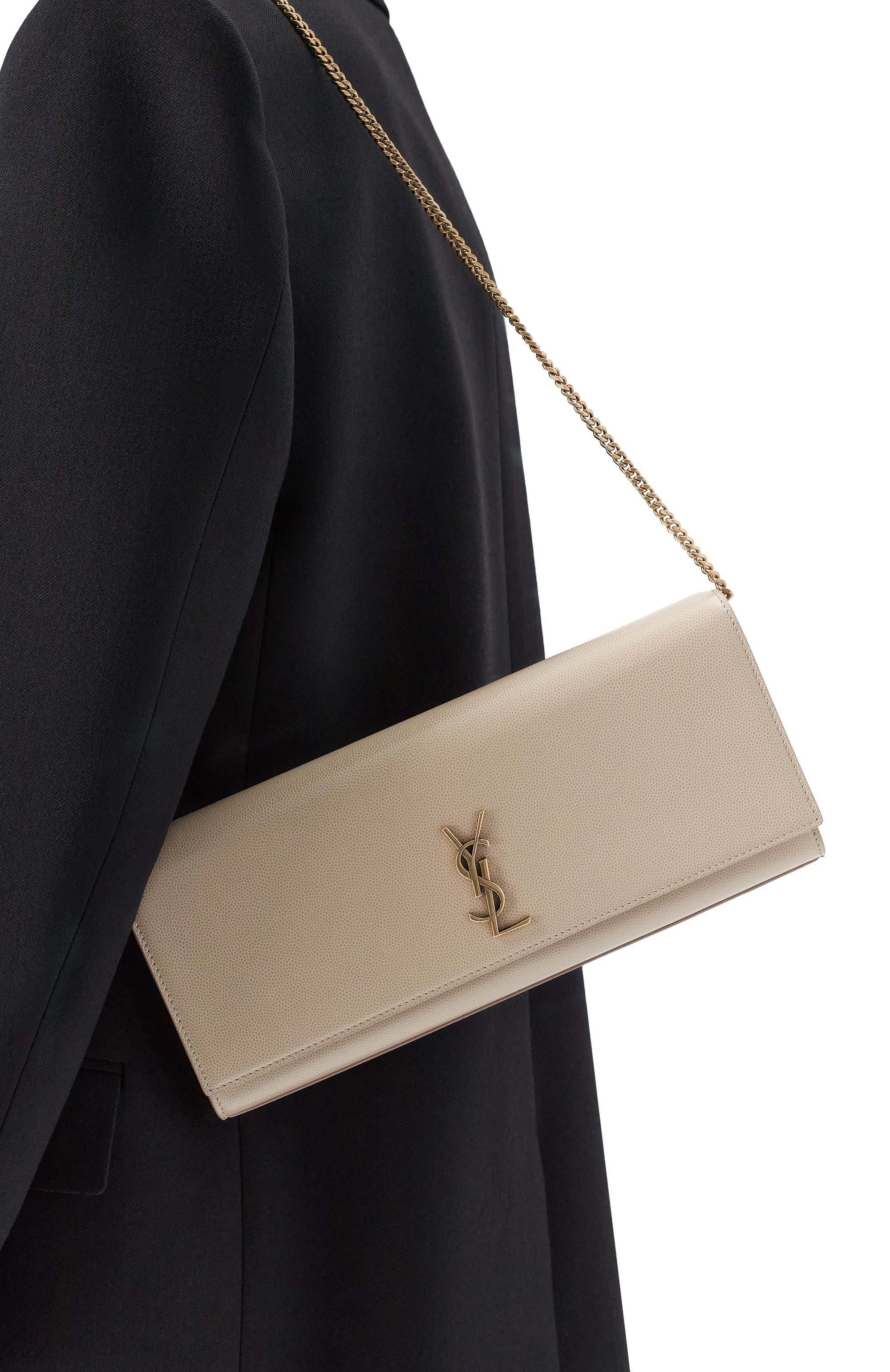 Клатч kate SAINT LAURENT бежевого цвета по цене 269500 руб., арт. 851921/AAGBE, фото 2 Клатч kate SAINT LAURENT, арт. 851921/AAGBE, фото 2