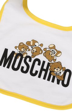 Детский комплект из трех нагрудников MOSCHINO белого цвета, арт. MUY062/LAA33 | Фото 2 (Материал: Текстиль, Хлопок; Материал сплава: Проставлено; Нос: Не проставлено)