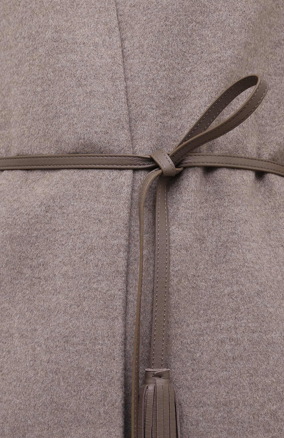 Пальто из шерсти и кашемира MANZONI24 светло-коричневого цвета по цене 258500 руб., арт. 20M742-DB1L8/38-46, фото 6 Пальто из шерсти и кашемира MANZONI24, арт. 20M742-DB1L8/38-46, фото 6