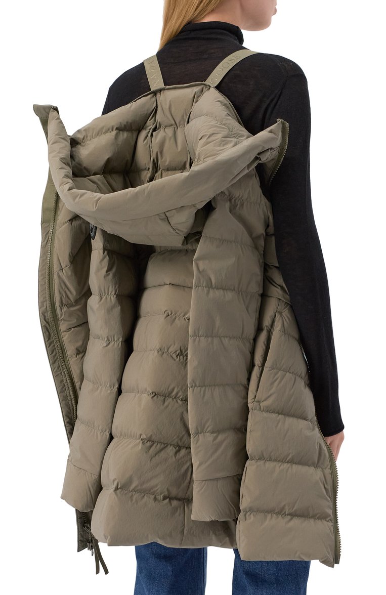 Женский пуховик clair CANADA GOOSE хаки цвета, арт. 2331WB | Фото 8 (Материал сплава: Проставлено; Материал утеплителя: Пух и перо; Длина (верхняя одежда): �До середины бедра; Рукава: Длинные; Драгоценные камни: Проставлено; Материал подклада: Синтетический материал; Кросс-КТ: Пуховик; Стили: Кэжуэл; Материал внешний: Синтетический материал)
