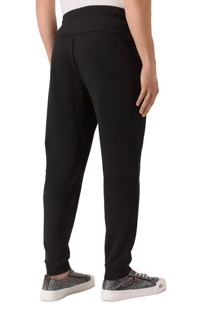 Спортивный костюм EA7 черного цвета по цене 26400 руб., арт. 7M000665/AF12501, фото 5 Спортивный костюм EA7, арт. 7M000665/AF12501, фото 5