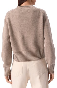 Женский кашемировый свитер EXTREME CASHMERE бежевого цвета, арт. 167-037-01-FE-01 | Фото 4 (Материал внешний: Шерсть, Кашемир; Рукава: Длинные; Длина (для топов): Стандартные; Стили: Кэжуэл; Женское Кросс-КТ: Свитер-одежда)