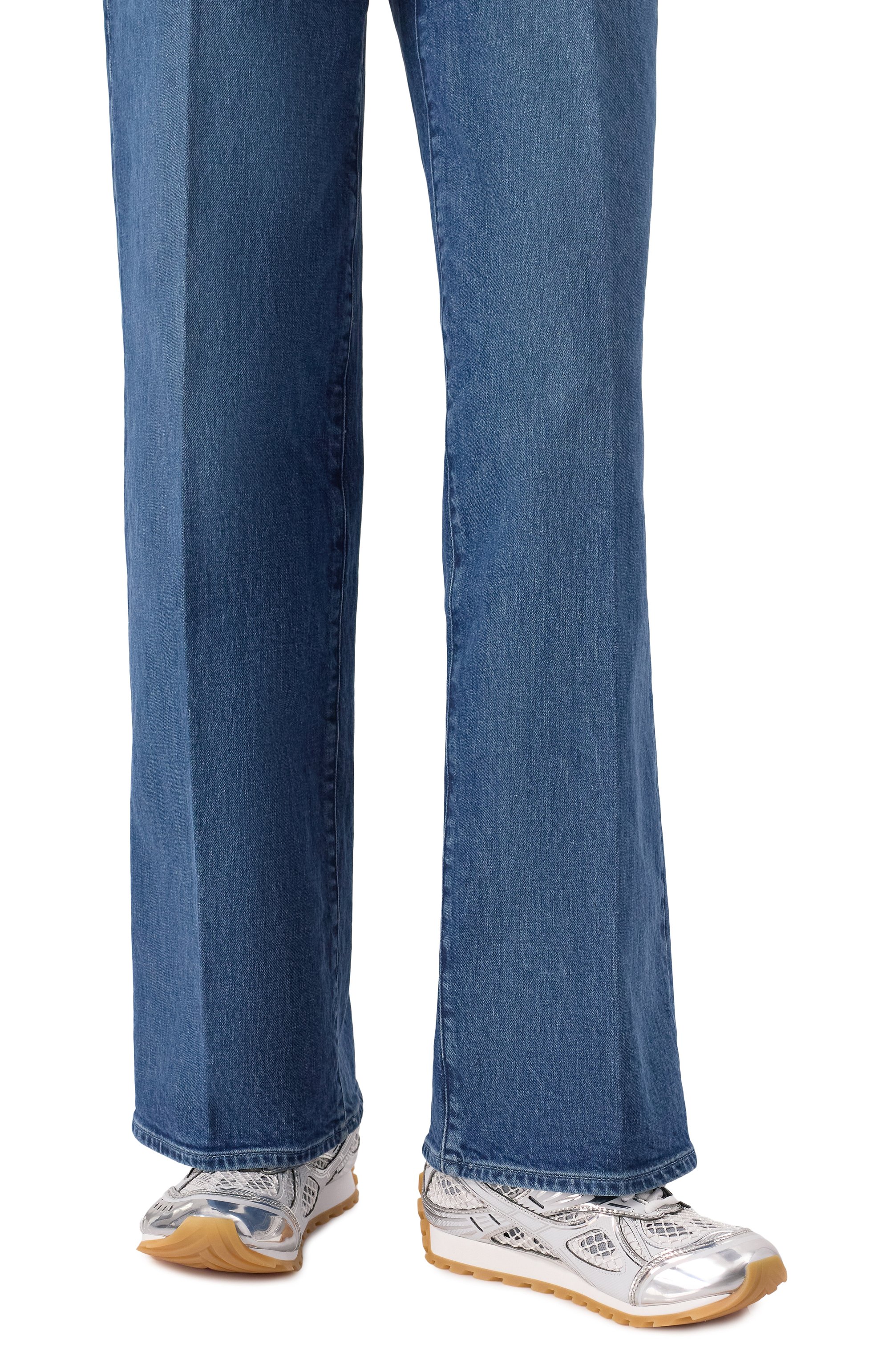 Комбинированные кроссовки orbit BOTTEGA VENETA серебряного цвета по цене 112500 руб., арт. 755915/V2X40, фото 3 Комбинированные кроссовки orbit BOTTEGA VENETA, арт. 755915/V2X40, фото 3