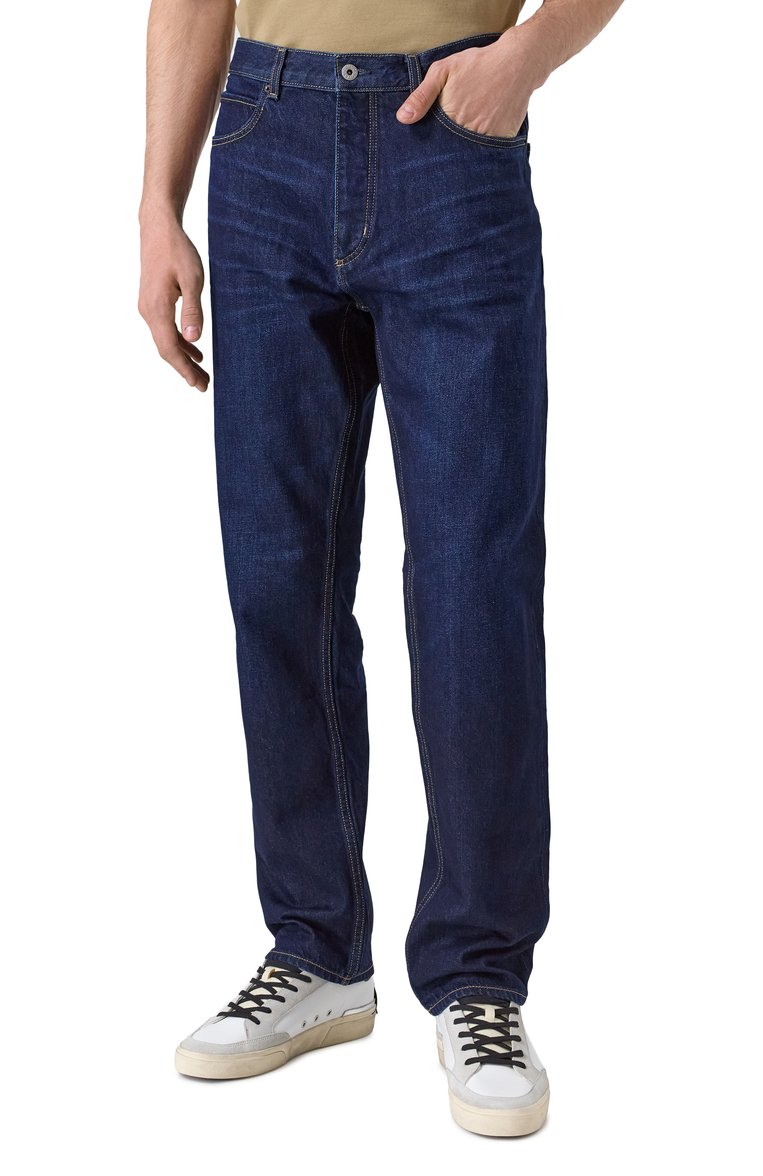 Мужские джинсы regular fit HUGO BLUE темно-синего цвета, арт. 50529176 | Фото 3 (Длина (брюки, джинсы): Стандартные; Материал внешний: Деним, Хлопок; Силуэт М (брюки): Прямые; Кросс-КТ: Деним; Детали: Делаве; Стили: Повседневный; Автоматизация ТО: Проставлено; Автоматизация состава: Проставлено)