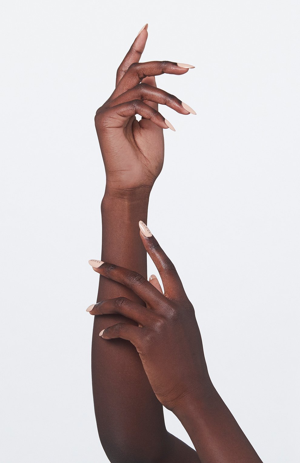 Стикеры для дизайна ногтей nail art stickers GUCCI бесцветного цвета по цене 2890 руб., арт. 3616303323035, фото 8 Стикеры для дизайна ногтей nail art stickers GUCCI, арт. 3616303323035, фото 8