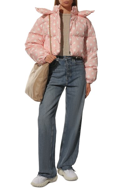 Пуховик MIU MIU светло-розового цвета по цене 240000 руб., арт. ML721-1ZHI-F0V4C, фото 2 Пуховик MIU MIU, арт. ML721-1ZHI-F0V4C, фото 2