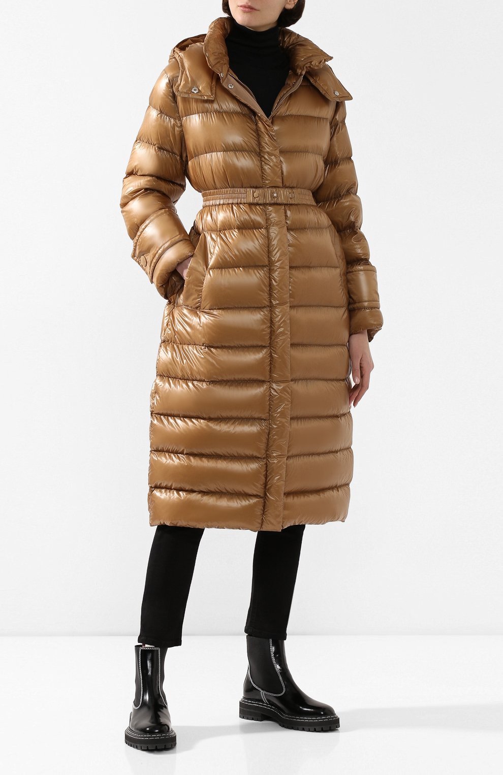 Пуховик cobalt MONCLER бежевого цвета по цене 116400 руб., арт. F1-093-1D501-00-C0384, фото 2 Пуховик cobalt MONCLER, арт. F1-093-1D501-00-C0384, фото 2