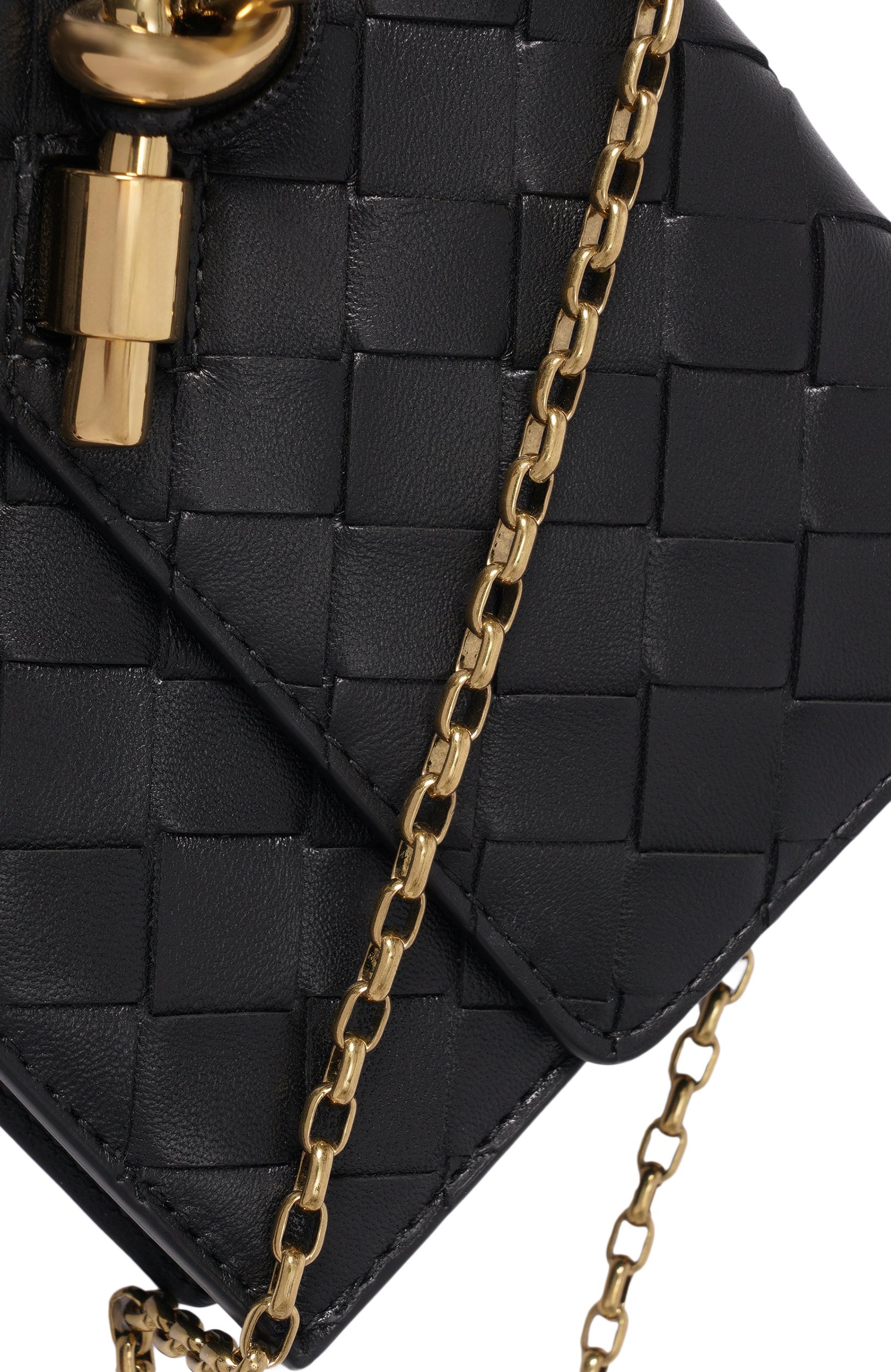 Сумка andiamo BOTTEGA VENETA черного цвета по цене 275500 руб., арт. 844107/VCPP2_003, фото 6 Сумка andiamo BOTTEGA VENETA, арт. 844107/VCPP2_003, фото 6