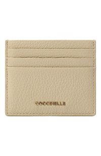 Светло-бежевый