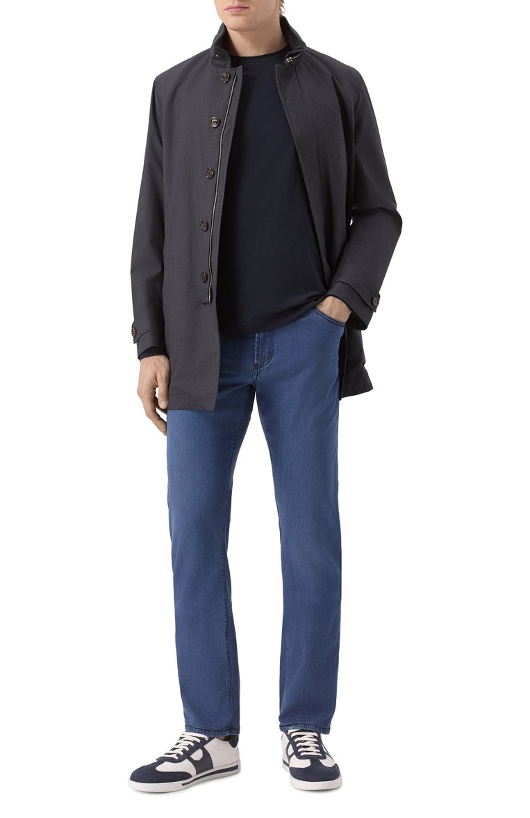 Мужская хлопковый лонгслив CORNELIANI темно-синего цвета, арт. 25G591-2525028 | Фото 2 (Длина (для топов): Стандартные; Материал внешний: Хлопок; Рукава: Длинные; Стили: Кэжуэл; Принт: Без принта; Мужское Кросс-КТ: Футболка-одежда)