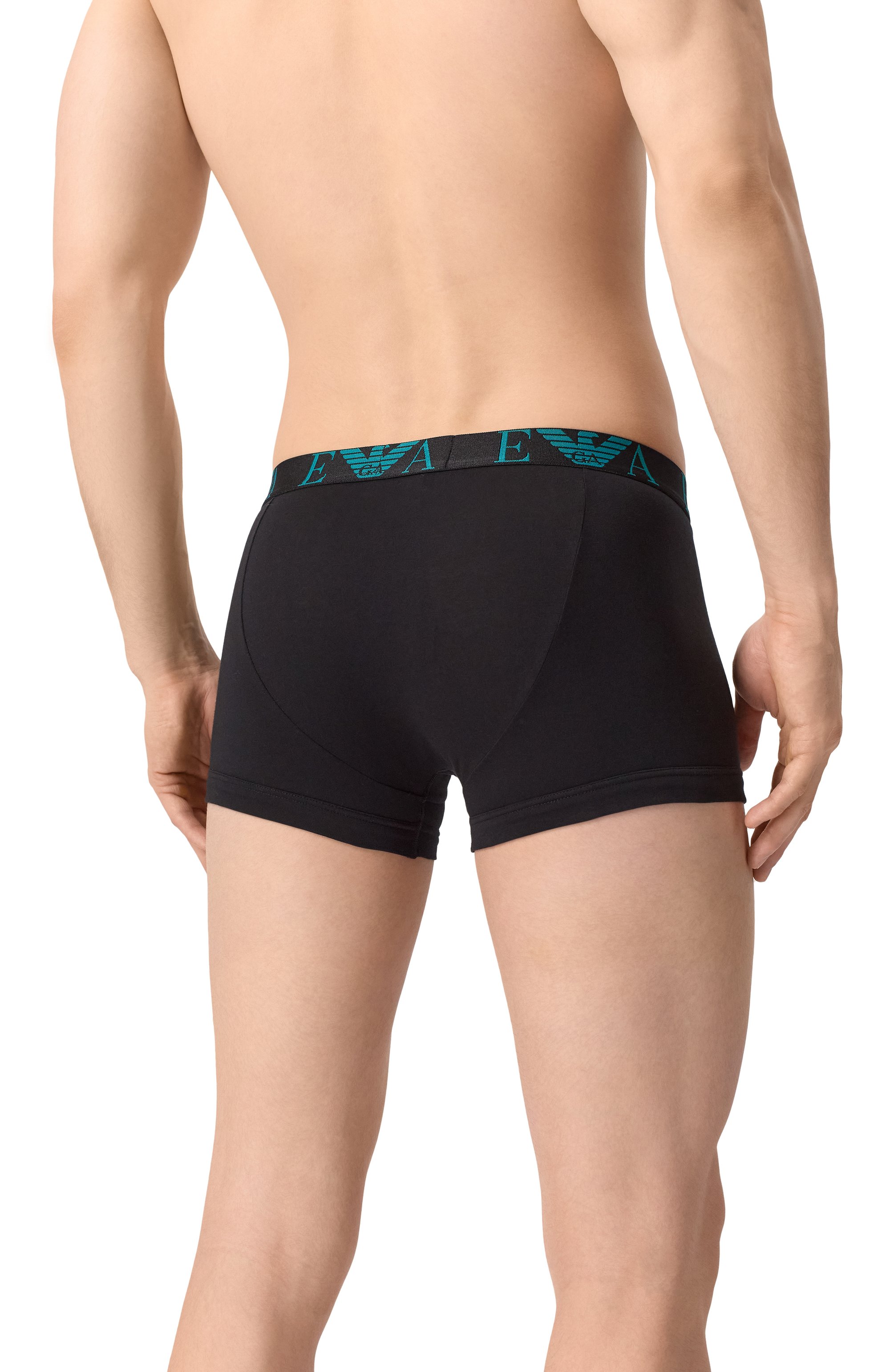 Комплект из трех боксеров EMPORIO ARMANI черного цвета по цене 6740 руб., арт. EM000259/AF10778, фото 7 Комплект из трех боксеров EMPORIO ARMANI, арт. EM000259/AF10778, фото 7