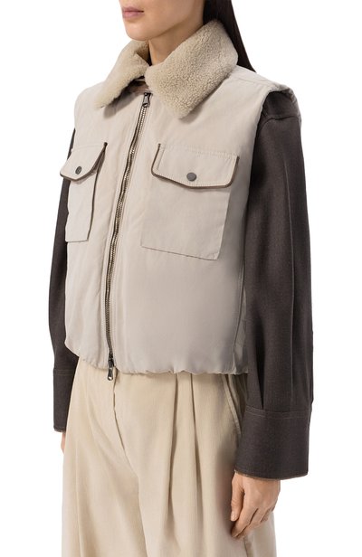 Утепленный жилет BRUNELLO CUCINELLI светло-серого цвета по цене 409000 руб., арт. MG5457703P, фото 3 Утепленный жилет BRUNELLO CUCINELLI, арт. MG5457703P, фото 3