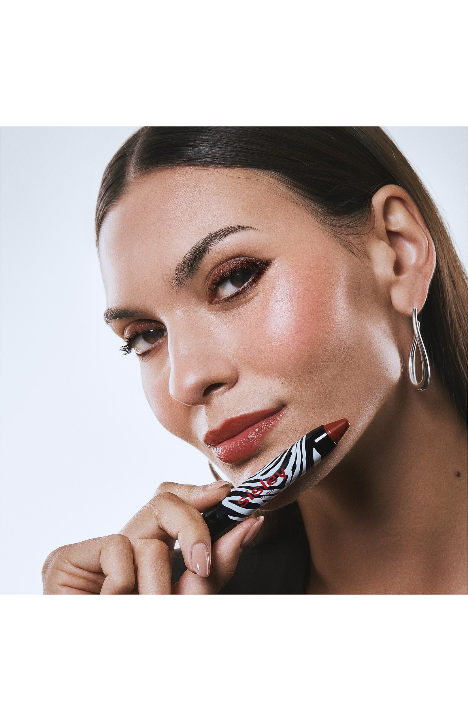 Блеск-карандаш для губ phyto-lip twist, оттенок №28 tangerine (2,5g) SISLEY цвета по цене 6380 руб., арт. 187828, фото 5 Блеск-карандаш для губ phyto-lip twist, оттенок №28 tangerine (2,5g) SISLEY, арт. 187828, фото 5