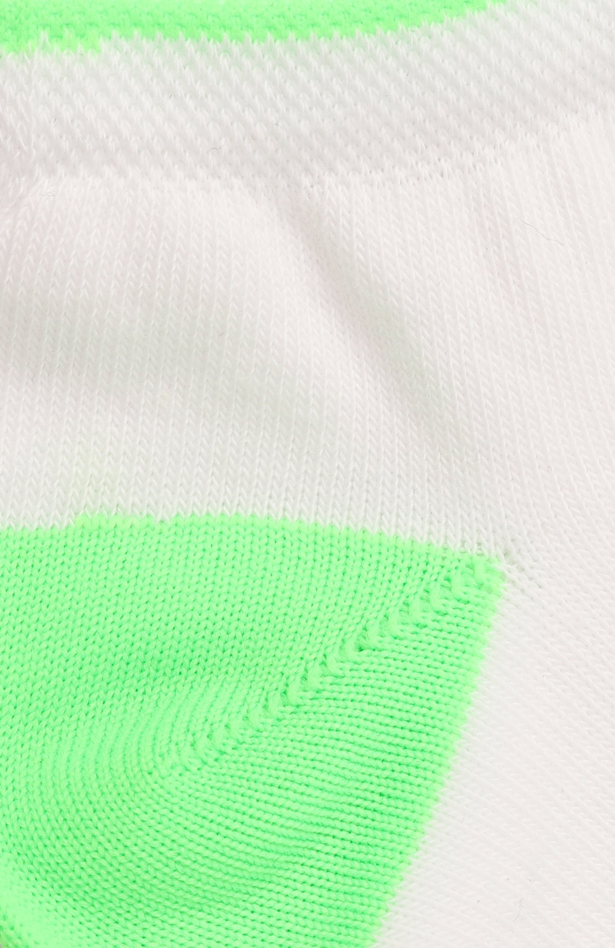 Хлопковые носки STORY LORIS белого цвета по цене 2350 руб., арт. 6981/6, фото 2 Хлопковые носки STORY LORIS, арт. 6981/6, фото 2