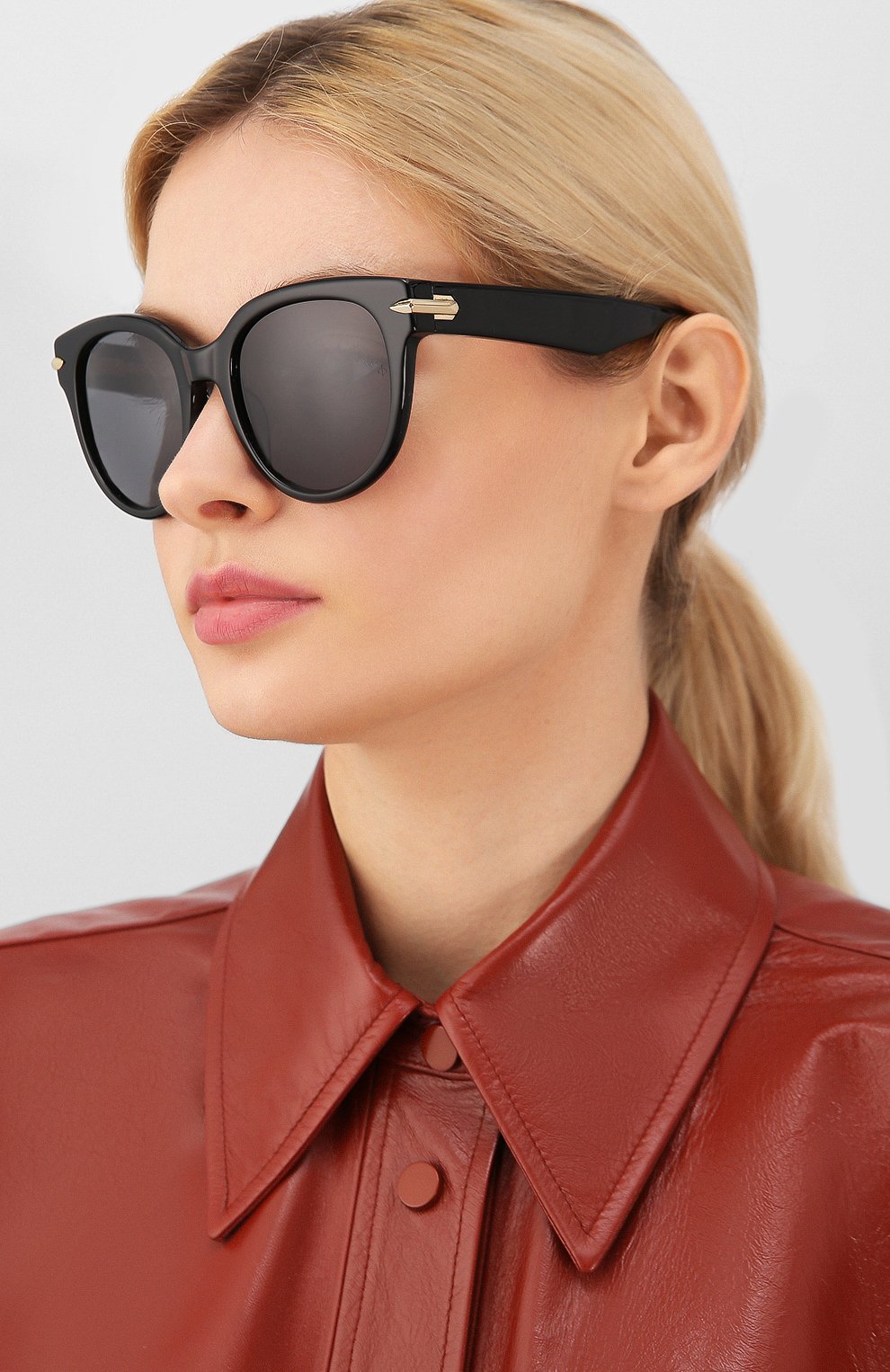 Солнцезащитные очки RAG AND BONE черного цвета по цене 22750 руб., арт. RNB1003 7C5, фото 2 Солнцезащитные очки RAG AND BONE, арт. RNB1003 7C5, фото 2