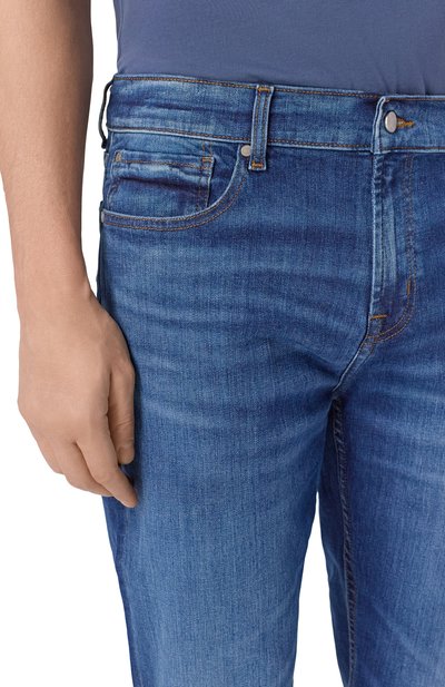 Джинсы standard 7 FOR ALL MANKIND синего цвета по цене 29150 руб., арт. 7TE10C12-1VT, фото 5 Джинсы standard 7 FOR ALL MANKIND, арт. 7TE10C12-1VT, фото 5