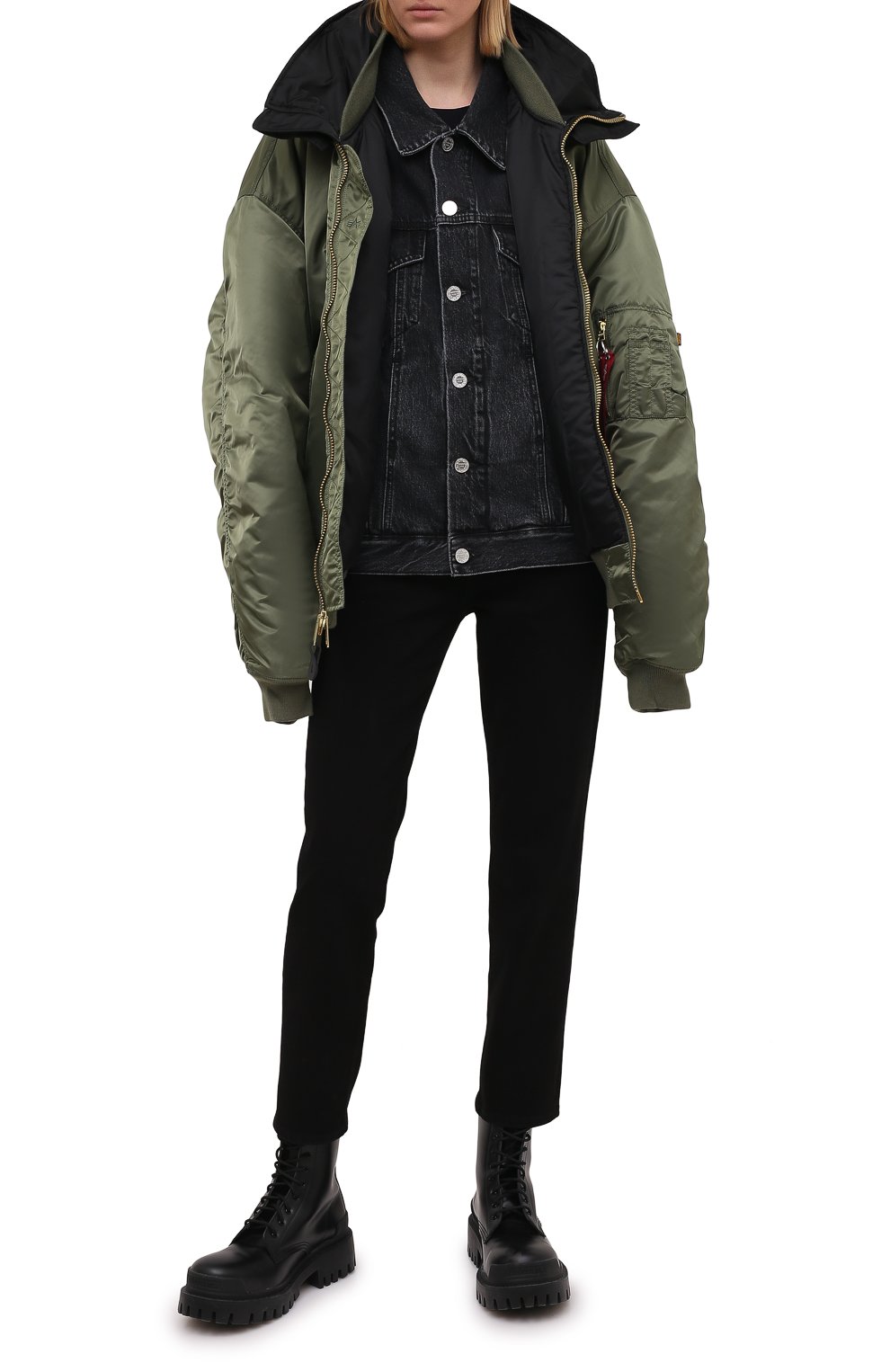 Куртка VETEMENTS хаки цвета по цене 143500 руб., арт. UE51JA300G 1338/W, фото 2 Куртка VETEMENTS, арт. UE51JA300G 1338/W, фото 2