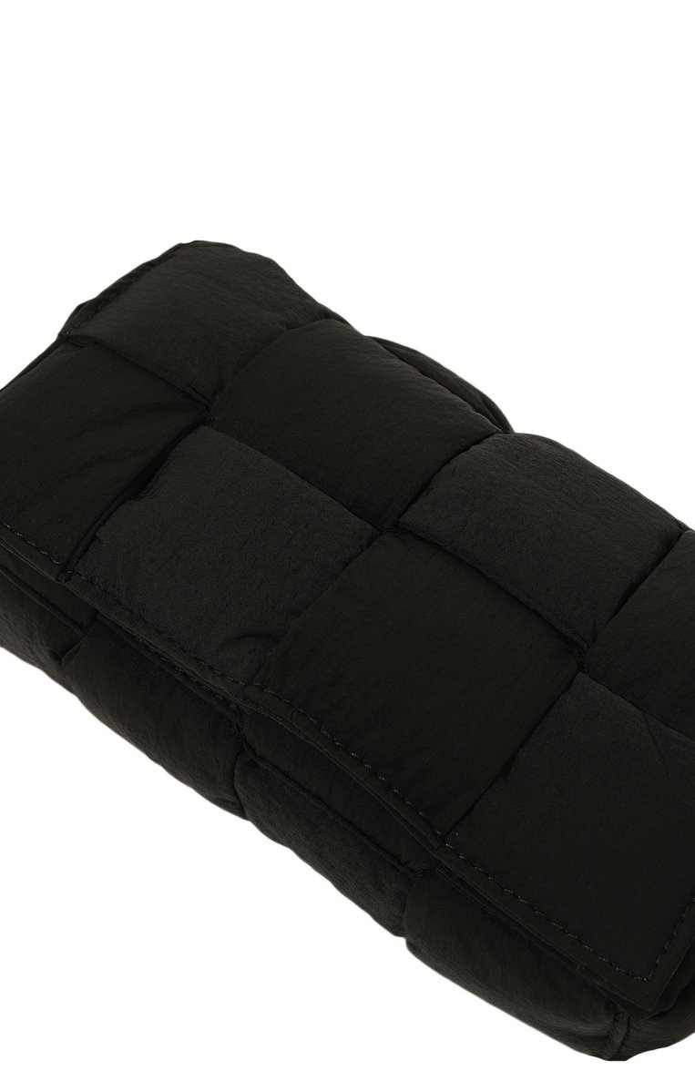 Мужская поясная сумка padded tech cassette BOTTEGA VENETA черного цвета, арт. 679763/VB080 | Фото 3 (Размер: mini; Материал: Текстиль; Ремень/цепочка: На ремешке; Случай: Повседневный)