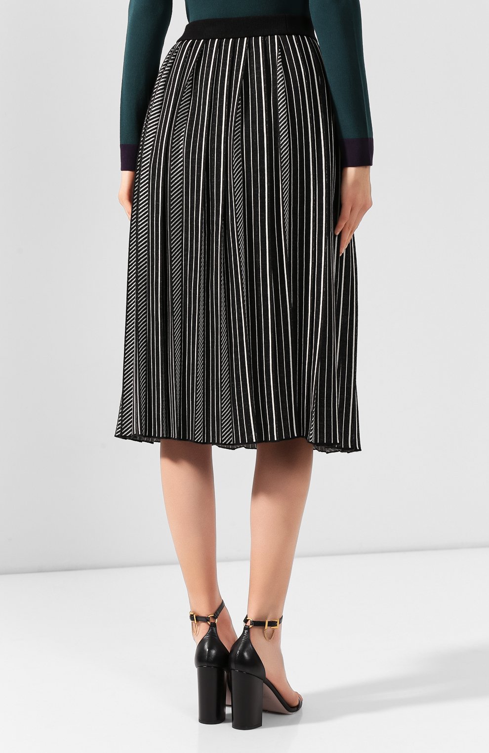 Шерстяная юбка AKIRA NAKA черно-белого цвета по цене 48950 руб., арт. AW1953-BK0W, фото 4 Шерстяная юбка AKIRA NAKA, арт. AW1953-BK0W, фото 4
