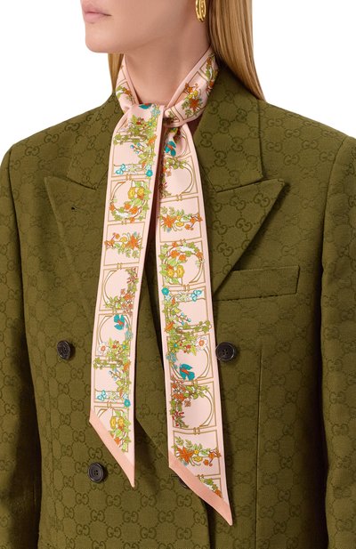 Шелковый шарф-твилли GUCCI светло-розового цвета по цене 34650 руб., арт. 777352/3G001, фото 2 Шелковый шарф-твилли GUCCI, арт. 777352/3G001, фото 2