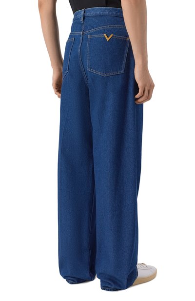 Джинсы VALENTINO синего цвета по цене 139500 руб., арт. 9V3DE15C/BKP, фото 4 Джинсы VALENTINO, арт. 9V3DE15C/BKP, фото 4