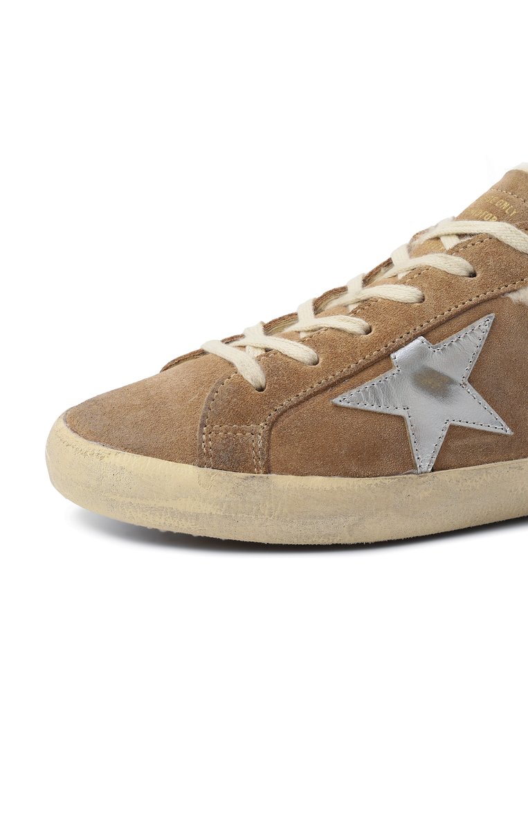 Женские замшевые кеды  super star GOLDEN GOOSE DELUXE BRAND коричневого цвета, арт. GWF00103.F006893 | Фото 7 (Подошва: Платформа; Материал внешний: Натуральная кожа, Замша; Материал утеплителя: Натуральный мех; Кросс-КТ: Низкие; Стили: Кэжуэл)