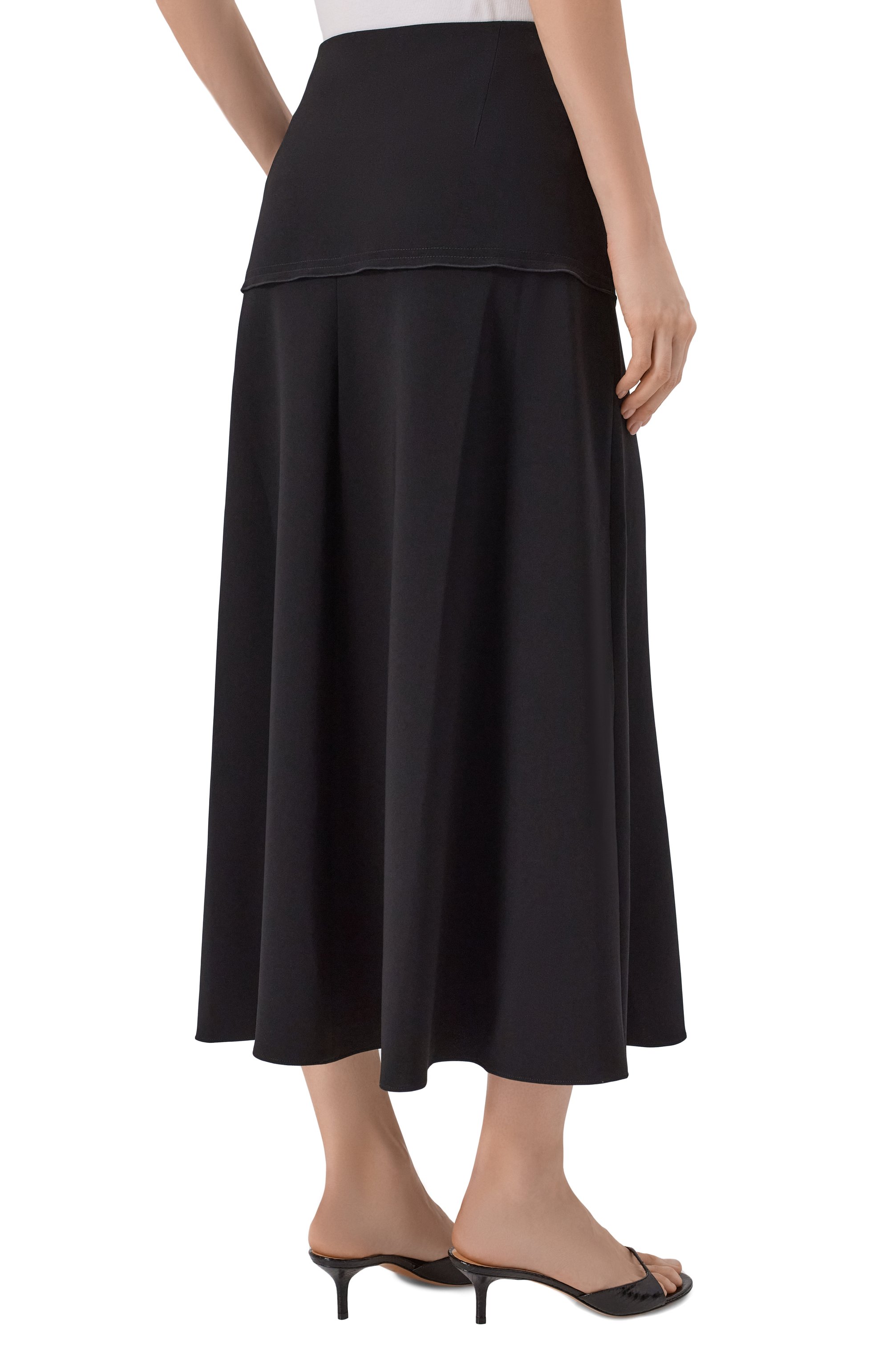 Юбка THEORY черного цвета по цене 59950 руб., арт. Q0109307, фото 4 Юбка THEORY, арт. Q0109307, фото 4