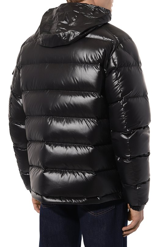 фото Пуховик bourne moncler