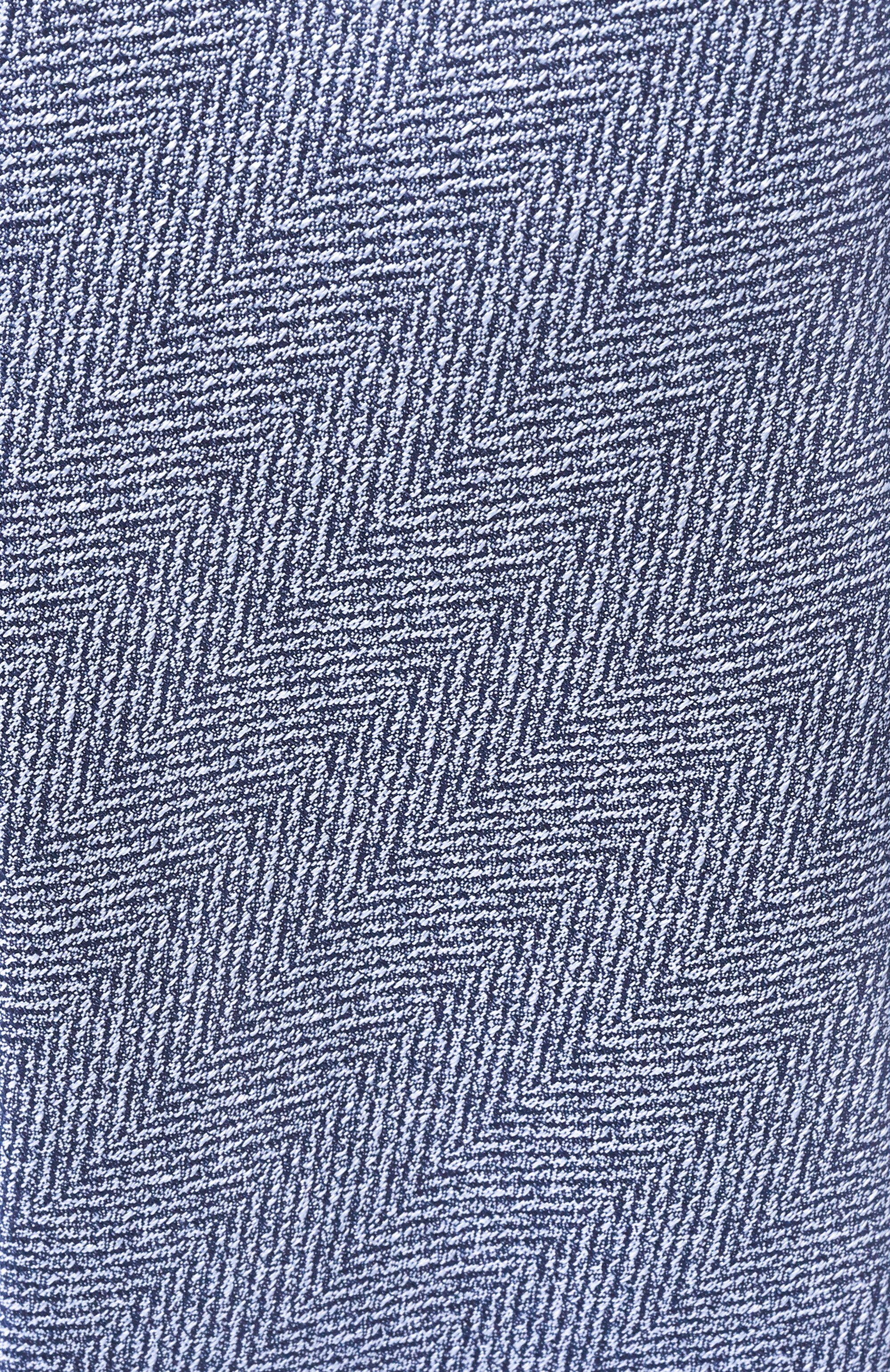 Галстук BOSS голубого цвета по цене 10600 руб., арт. 50550504, фото 4 Галстук BOSS, арт. 50550504, фото 4