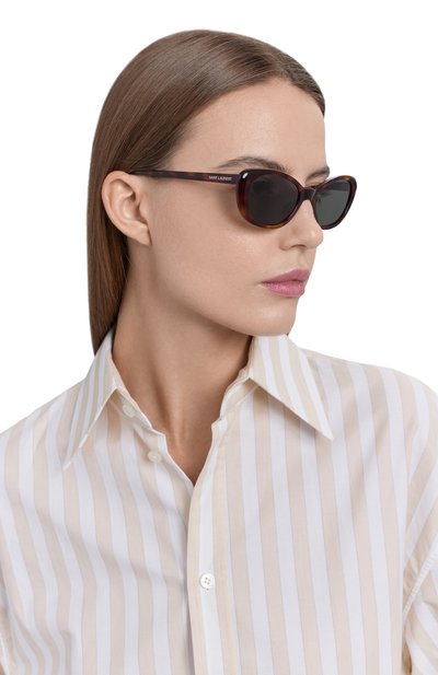 Солнцезащитные очки SAINT LAURENT коричневого цвета по цене 33400 руб., арт. SL 822 002, фото 2 Солнцезащитные очки SAINT LAURENT, арт. SL 822 002, фото 2