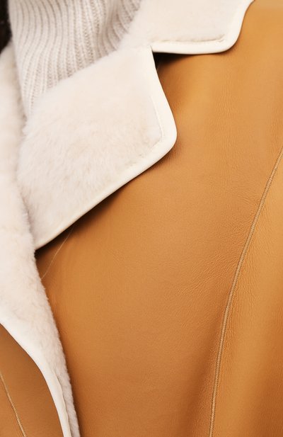 Дубленка BLANCHA коричневого цвета по цене 225000 руб., арт. 20099/301/33/IV0RY/CAMEL, фото 5 Дубленка BLANCHA, арт. 20099/301/33/IV0RY/CAMEL, фото 5