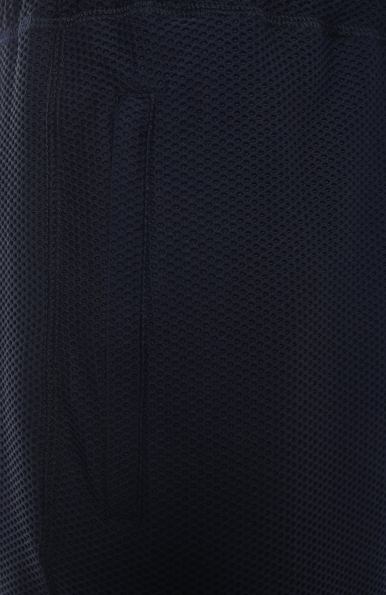 Мужские джоггеры GIORGIO ARMANI темно-синего цвета, арт. GM001110/TE10045 | Фото 6 (Длина (брюки, джинсы): Стандартные; Силуэт М (брюки): Джоггеры; Стили: Кэжуэл; Материал внешний: Синтетический материал; Автоматизация состава: Проставлено; Автоматизация ТО: Проставлено)