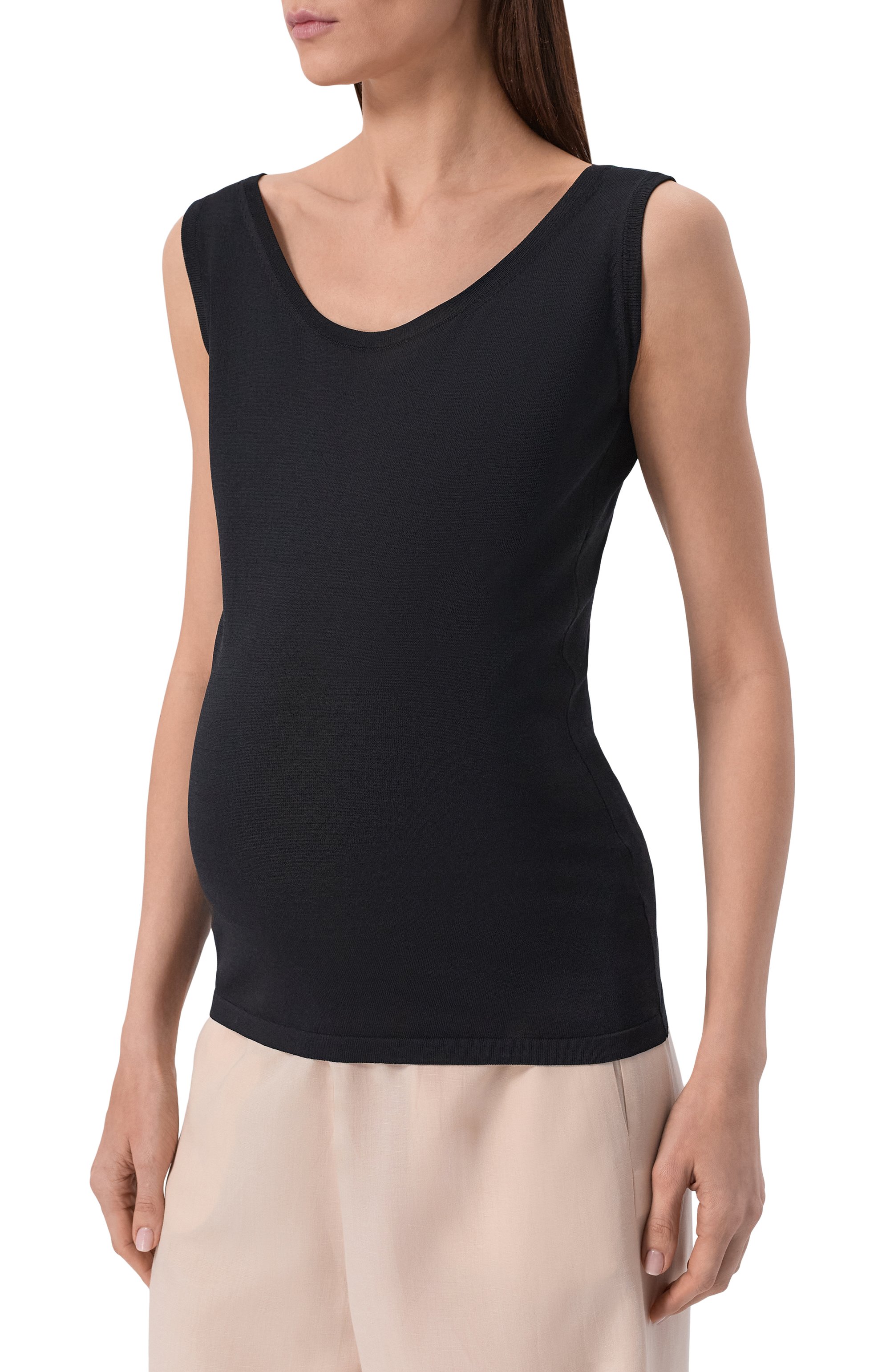 Топ из вискозы PIETRO BRUNELLI черного цвета по цене 16550 руб., арт. MEG039/VIGCRE, фото 3 Топ из вискозы PIETRO BRUNELLI, арт. MEG039/VIGCRE, фото 3