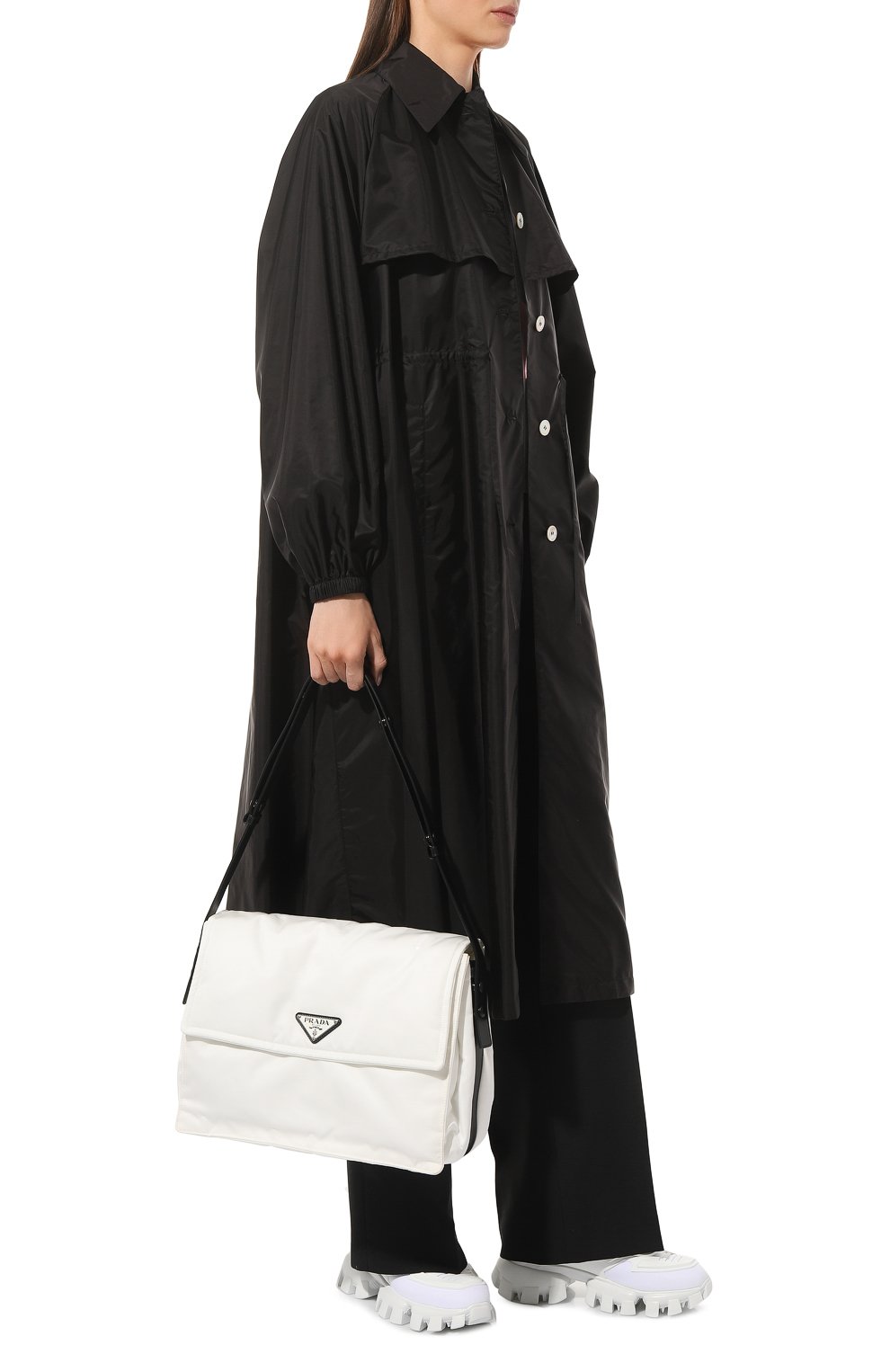 Сумка re-nylon PRADA черно-белого цвета по цене 250000 руб., арт. 1BD256-RDLN-F0964-OOB, фото 7 Сумка re-nylon PRADA, арт. 1BD256-RDLN-F0964-OOB, фото 7