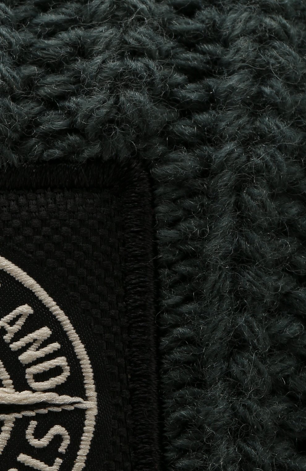 Шерстяная шапка STONE ISLAND темно-зеленого цвета по цене 9795 руб., арт. 7115N10B5, фото 3 Шерстяная шапка STONE ISLAND, арт. 7115N10B5, фото 3