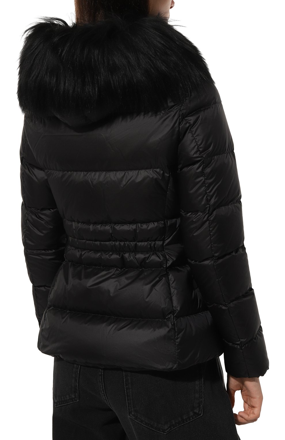 Пуховик boed MONCLER черного цвета по цене 197000 руб., арт. 1A000-95-595FE, фото 4 Пуховик boed MONCLER, арт. 1A000-95-595FE, фото 4