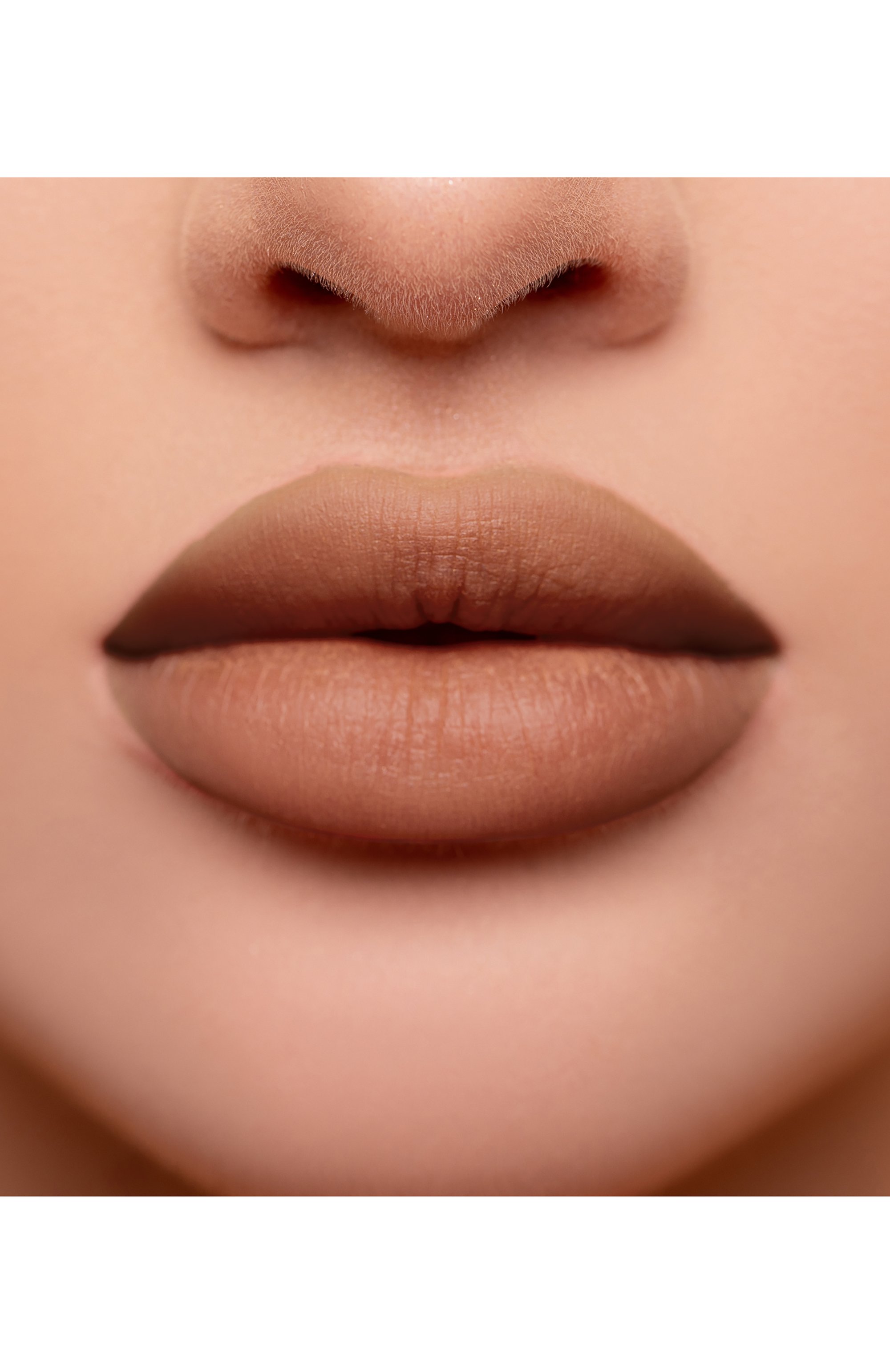 Рефил матовой губной помады matte velvet lipstick gold, оттенок velvet nude (3g) HOUSE OF SILLAGE цвета по цене 7900 руб., арт. 810466025277, фото 2 Рефил матовой губной помады matte velvet lipstick gold, оттенок velvet nude (3g) HOUSE OF SILLAGE, арт. 810466025277, фото 2