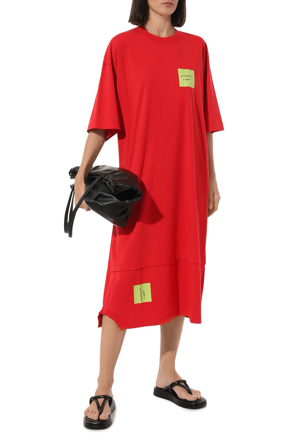 Хлопковое платье VETEMENTS красного цвета по цене 87800 руб., арт. UE54TR300R, фото 2 Хлопковое платье VETEMENTS, арт. UE54TR300R, фото 2