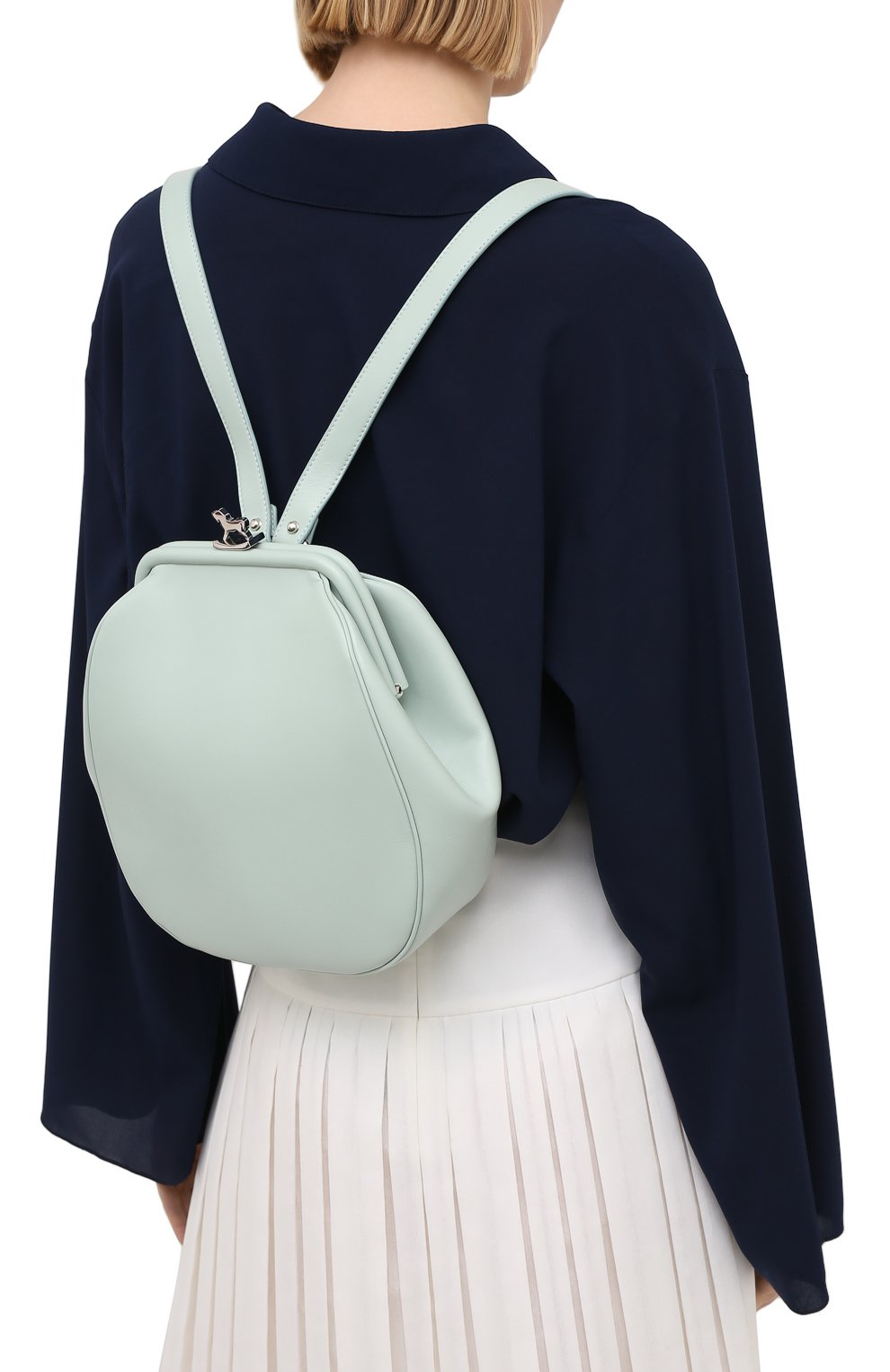 Рюкзак ULYANA SERGEENKO голубого цвета по цене 150000 руб., арт. BRS042CLASSX(0507с), фото 2 Рюкзак ULYANA SERGEENKO, арт. BRS042CLASSX(0507с), фото 2