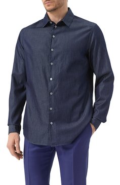 Мужская хлопковая рубашка GIORGIO ARMANI темно-синего цвета, арт. GM001509/AF15417 | Фото 3 (Драгоценные камни: Проставлено; Рукава: Длинные; Длина (для топов): Стандартные; Материал внешний: Хлопок; Материал сплава: Проставлено; Манжеты: На пуговицах; Принт: Однотонные; Воротник: Кент; Случай: Повседневный; Стили: Кэжуэл)