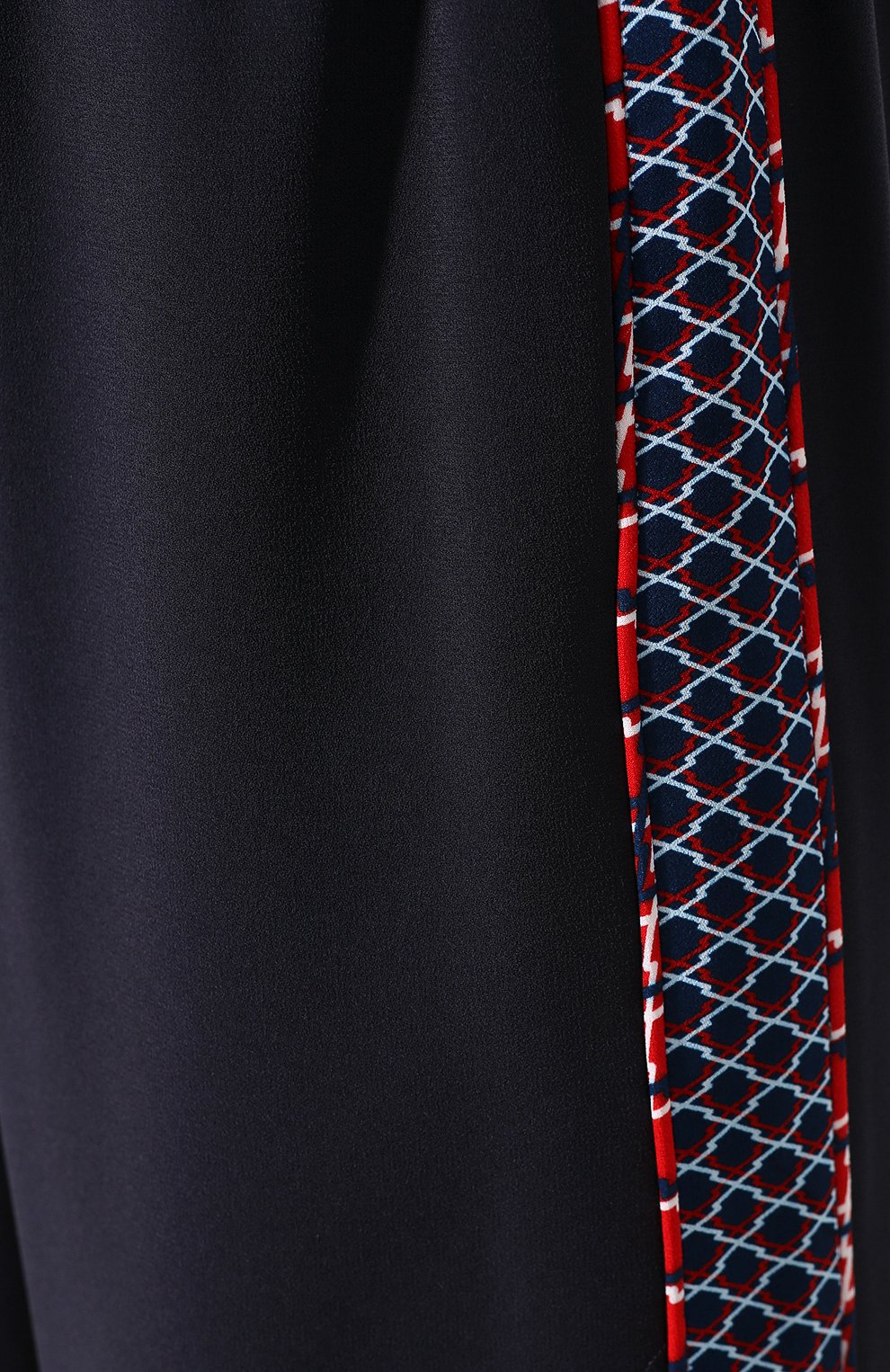 Брюки KENZO темно-синего цвета по цене 46100 руб., арт. FA52PA1315AC, фото 5 Брюки KENZO, арт. FA52PA1315AC, фото 5