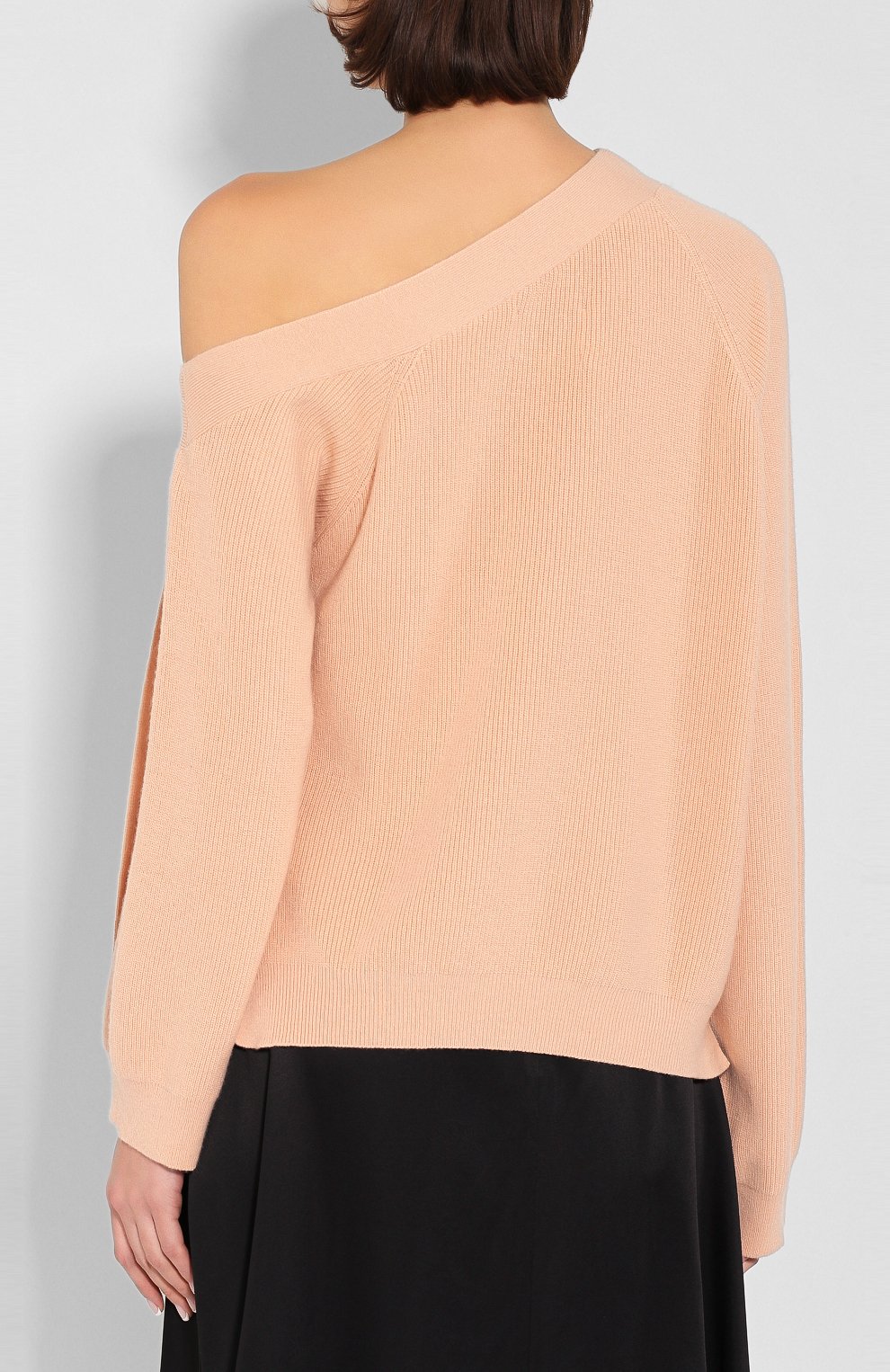 Свитер NANUSHKA розового цвета по цене 39250 руб., арт. CAMERIN_APRIC0T_CASHMERE BLEND RIB, фото 4 Свитер NANUSHKA, арт. CAMERIN_APRIC0T_CASHMERE BLEND RIB, фото 4