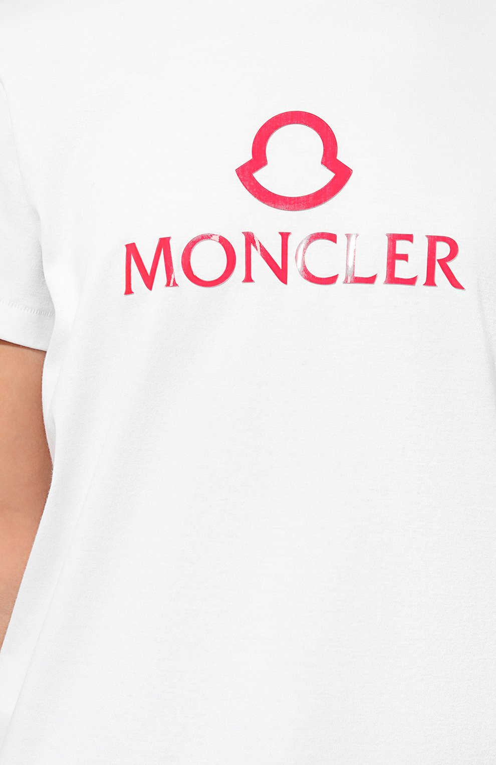 Хлопковая футболка MONCLER белого цвета по цене 29950 руб., арт. 8C000-06-809CR, фото 5 Хлопковая футболка MONCLER, арт. 8C000-06-809CR, фото 5
