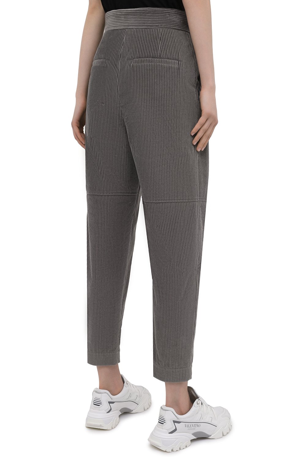 Вельветовые брюки BRUNELLO CUCINELLI серого цвета по цене 106500 руб., арт. MP180P7349, фото 4 Вельветовые брюки BRUNELLO CUCINELLI, арт. MP180P7349, фото 4