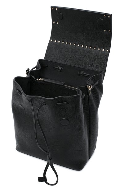 Рюкзак rockstud VALENTINO черного цвета по цене 231000 руб., арт. VW2B0H60/YRK, фото 4 Рюкзак rockstud VALENTINO, арт. VW2B0H60/YRK, фото 4