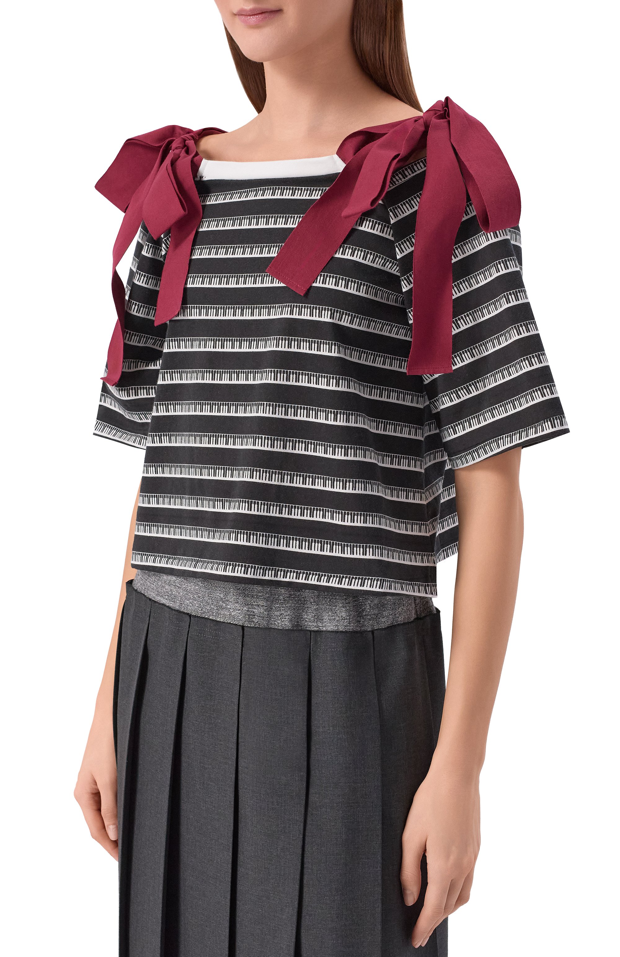 Хлопковая футболка UNDERCOVER черного цвета по цене 38200 руб., арт. UP1F1811-1, фото 3 Хлопковая футболка UNDERCOVER, арт. UP1F1811-1, фото 3